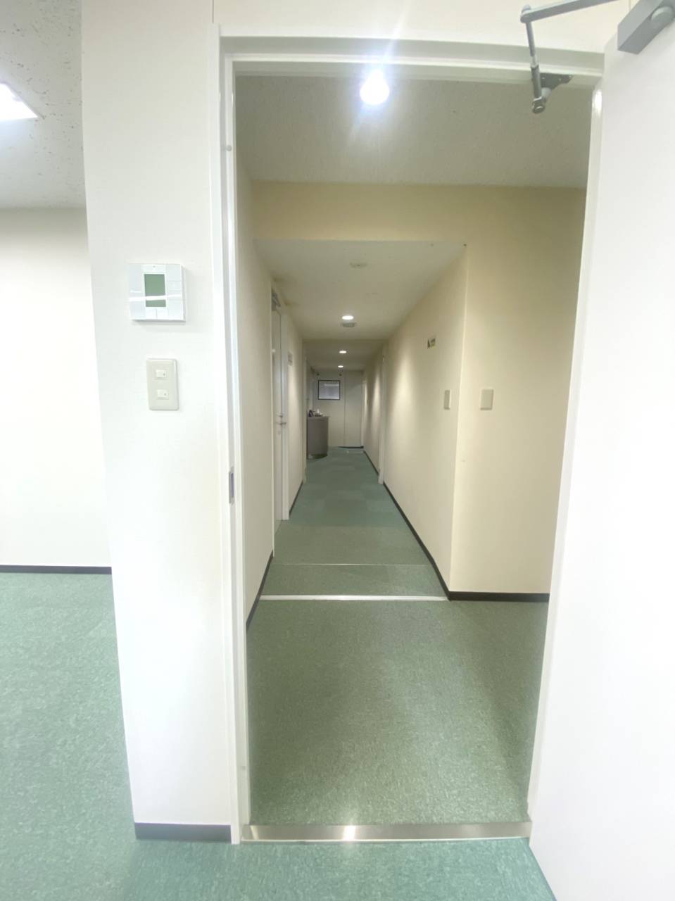 廊下の一番奥側の部屋になります！